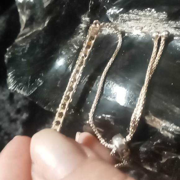 Citrine yellow topazes slide bracelet in sterling silver.fits up to a size 10. - Picture 3 of 5